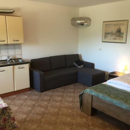 Apartma Valmarin Apartment Spodnje Skofije Exterior foto